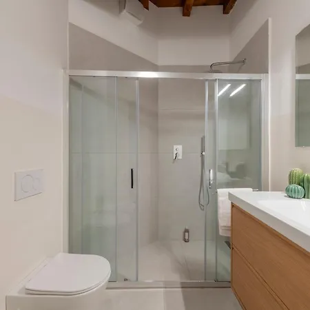 Centro, Di Stile Apartmán